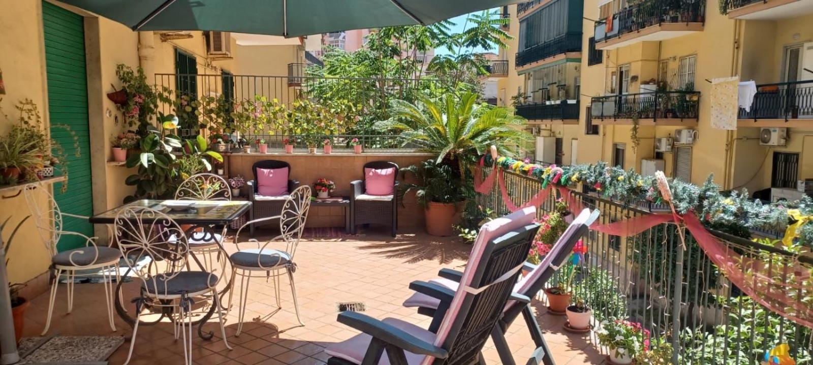 לינה וארוחת בוקר פורטיצ'י La Terrazza Di Monica & Teresa מראה חיצוני תמונה